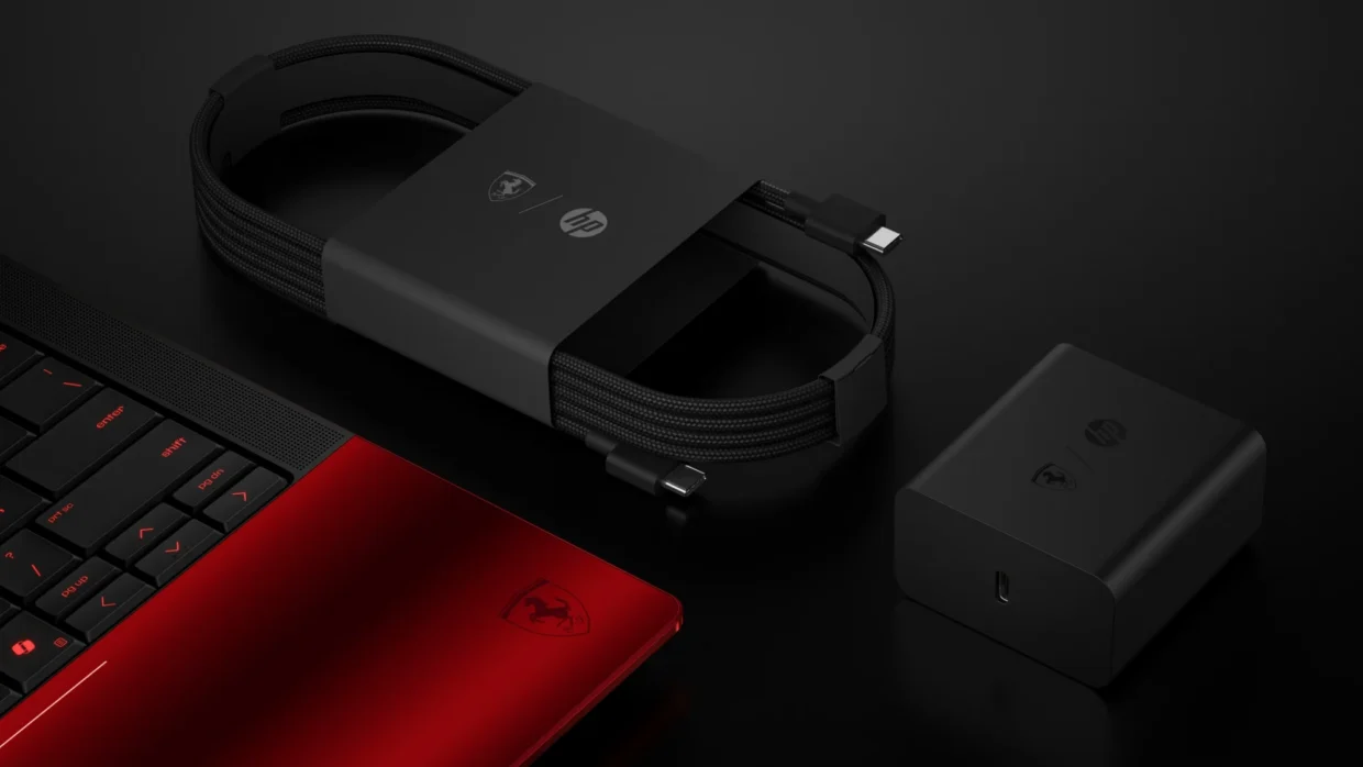 HP Scuderia Ferrari AI PC