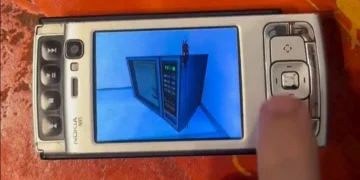 Half-Life-Nokia-N95-1