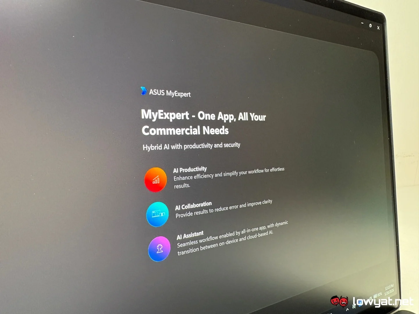 Meet The ASUS ExpertBook Ultra Branded Stock