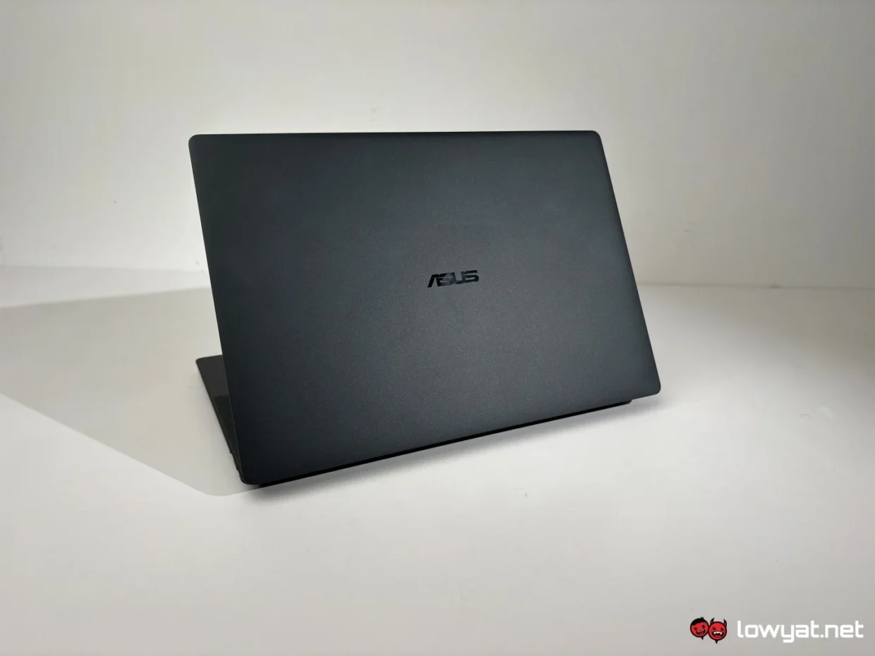 Meet The ASUS ExpertBook Ultra Branded Stock