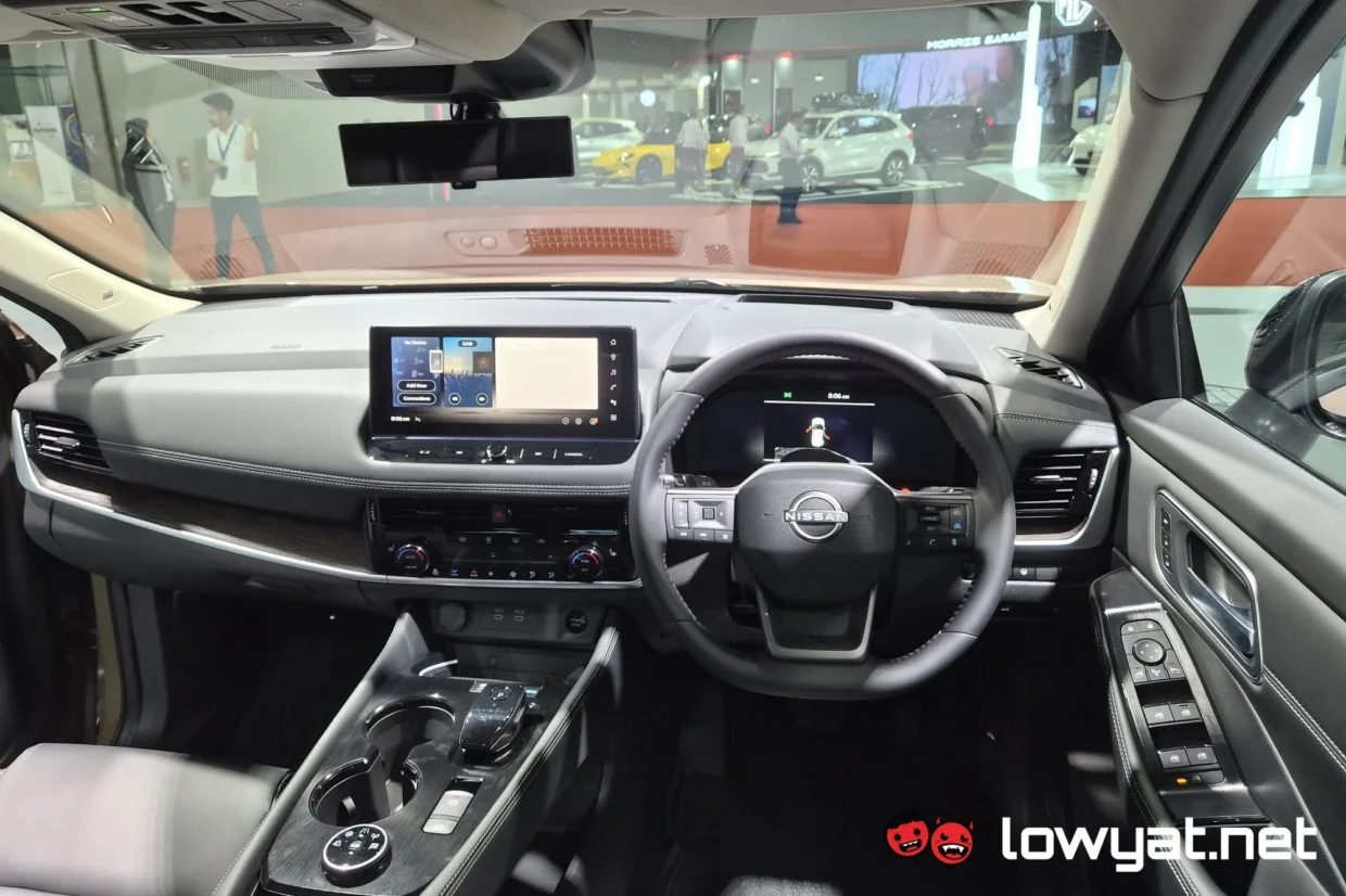 KLIMS 2026: Nissan Unveils X-Trail e-POWER x e-4ORCE In Malaysia 6 Nissan X Trail e POWER x e 4ORCE inside front 2