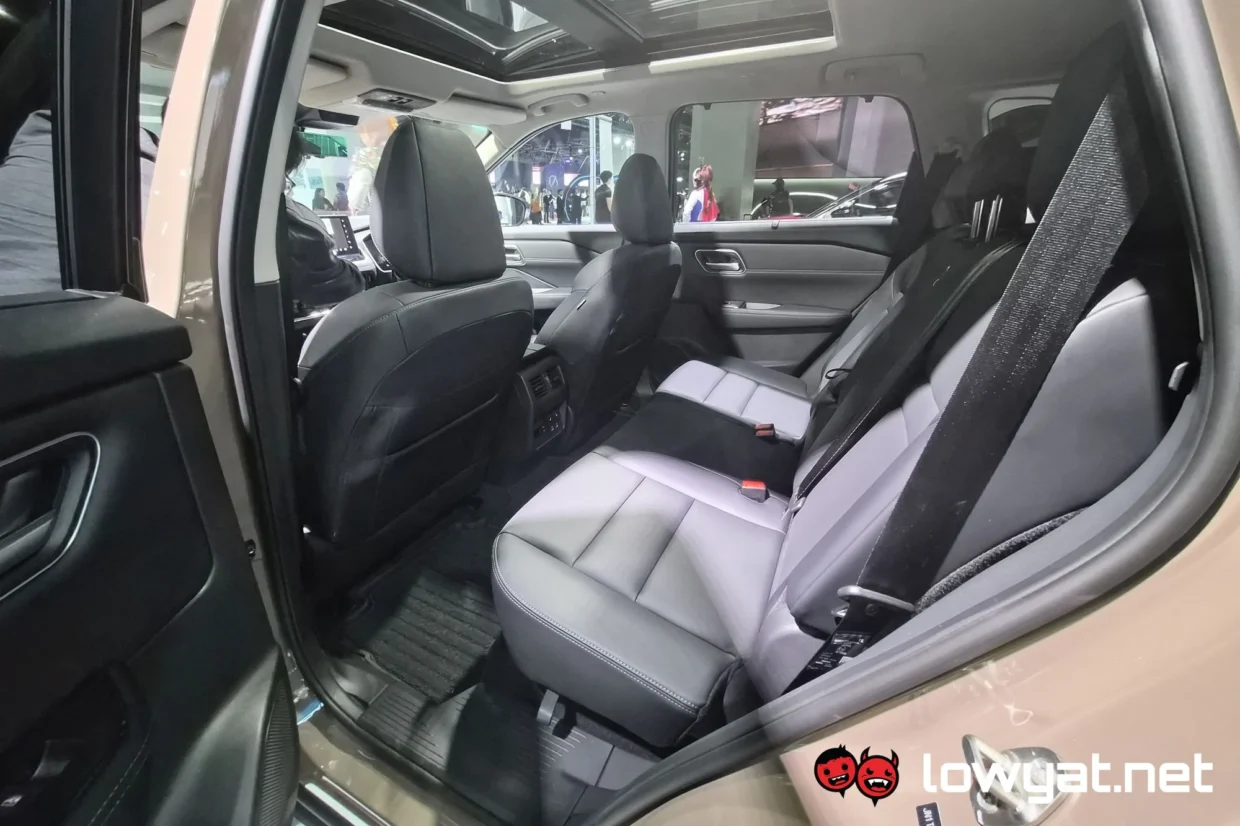 KLIMS 2026: Nissan Unveils X-Trail e-POWER x e-4ORCE In Malaysia 13 Nissan X Trail e POWER x e 4ORCE inside rear