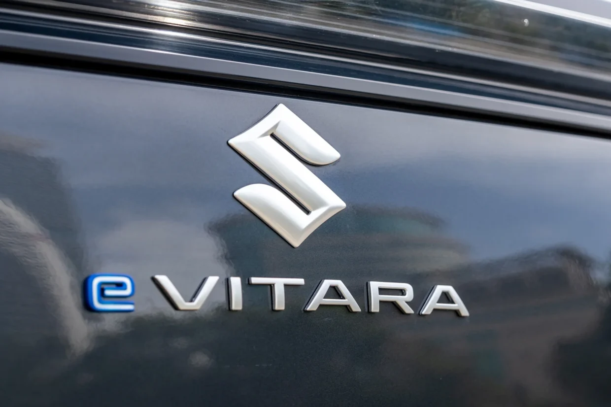Suzuki Brings In FWD eVitara To Malaysia; Costs RM188,000 4 Suzuki e VITARA badge