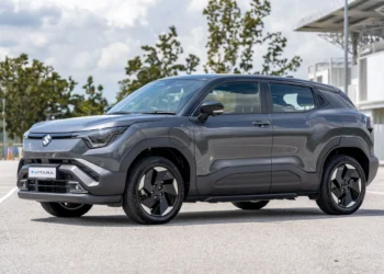 Suzuki e VITARA front