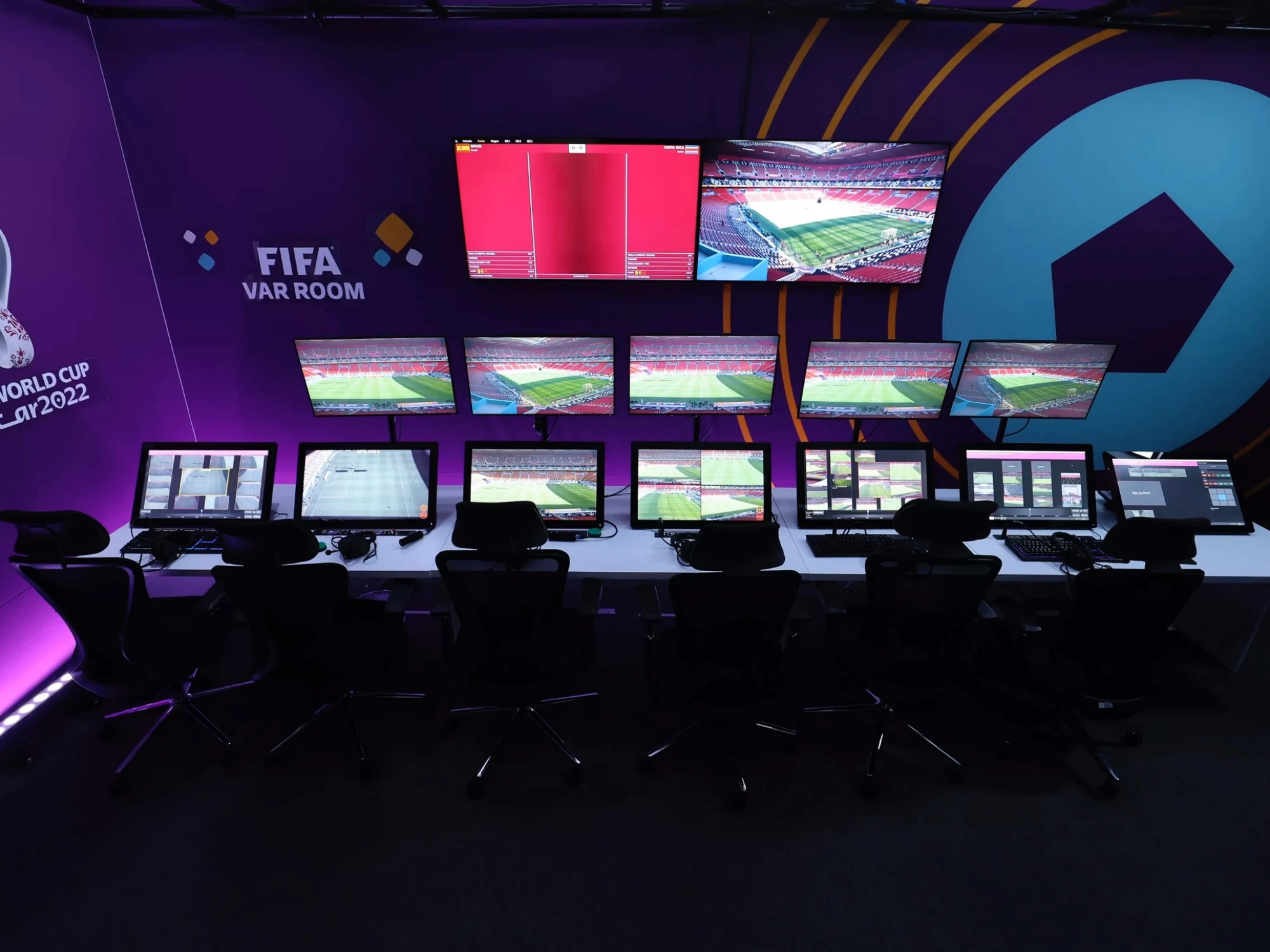 adidas Trionda: The Sensor-Filled World Cup 2026 Ball 5 fifa-VAR-room