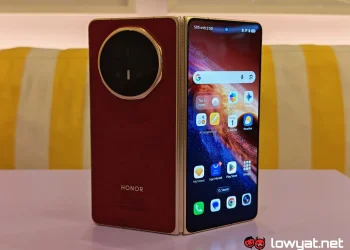 HONOR Magic V6