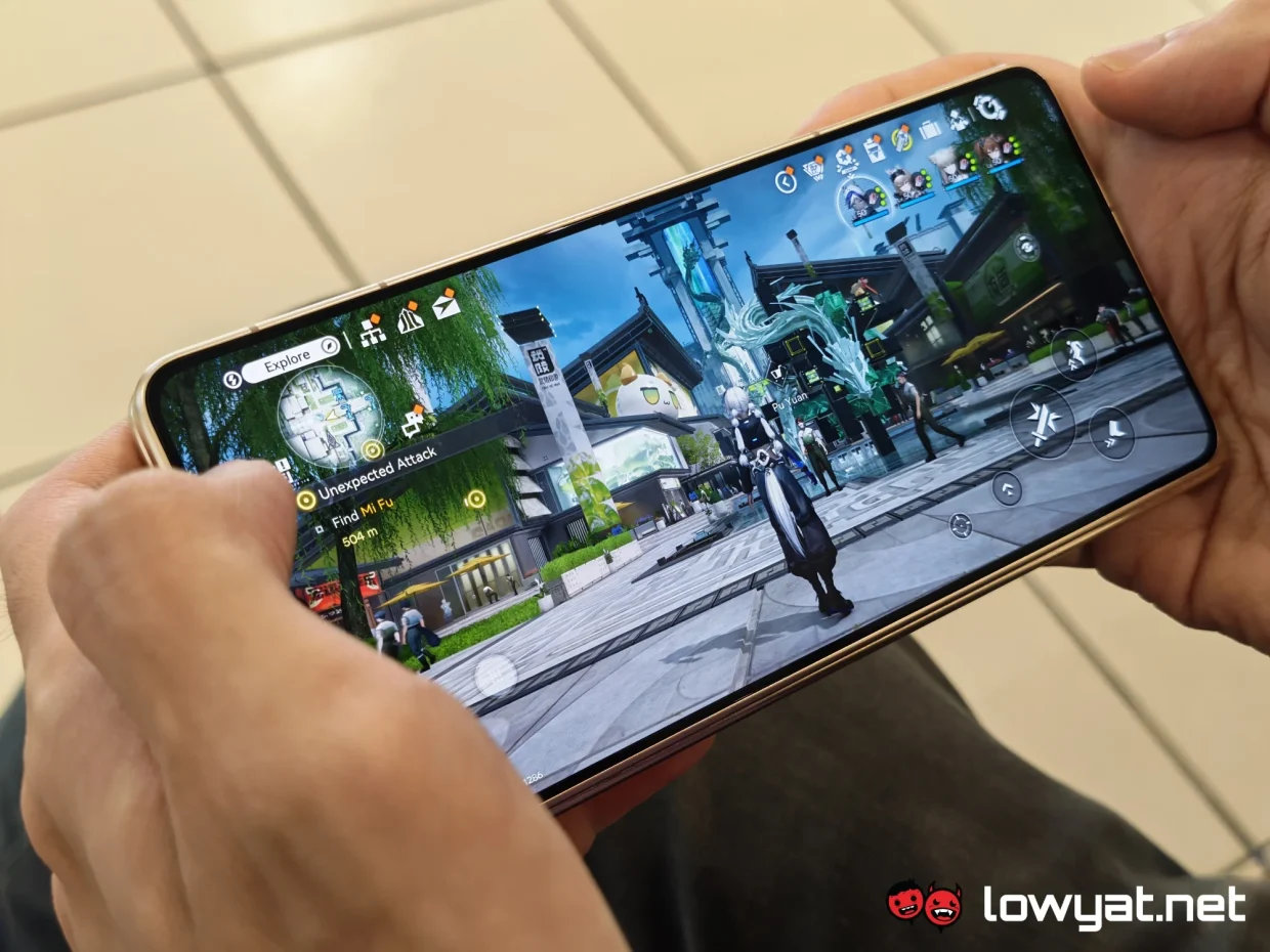 HONOR Magic V6