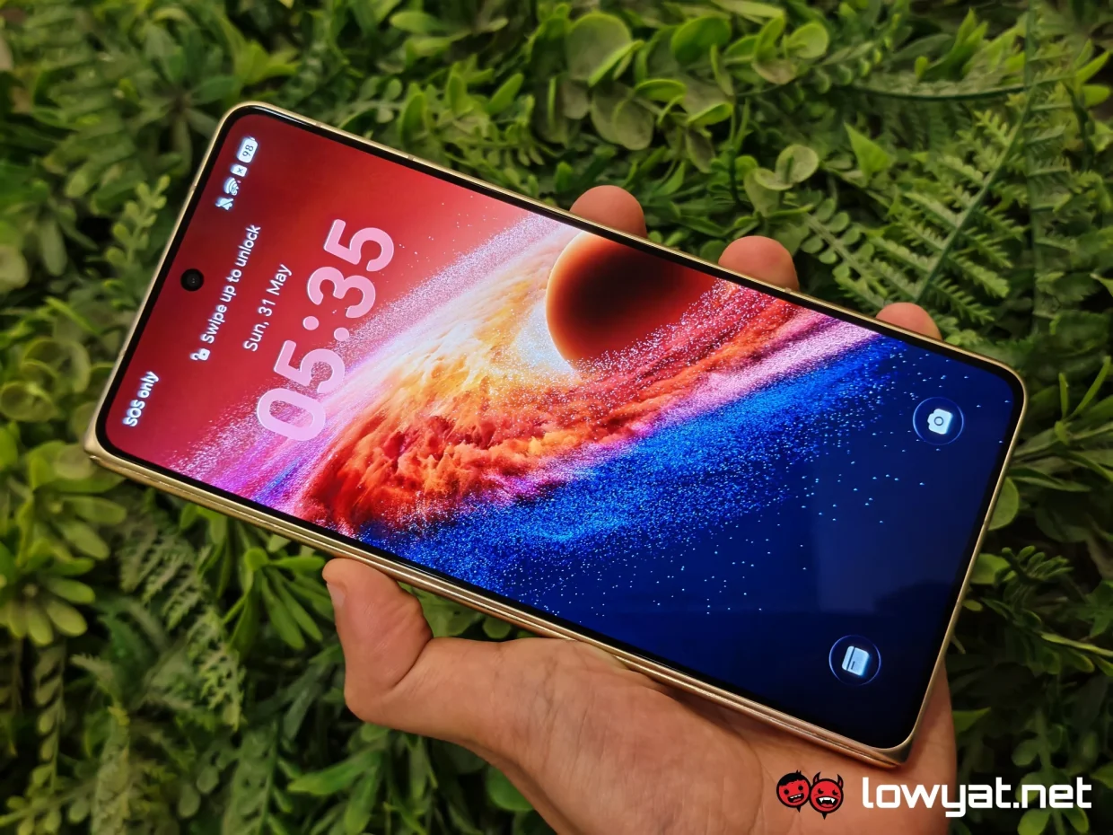 HONOR Magic V6