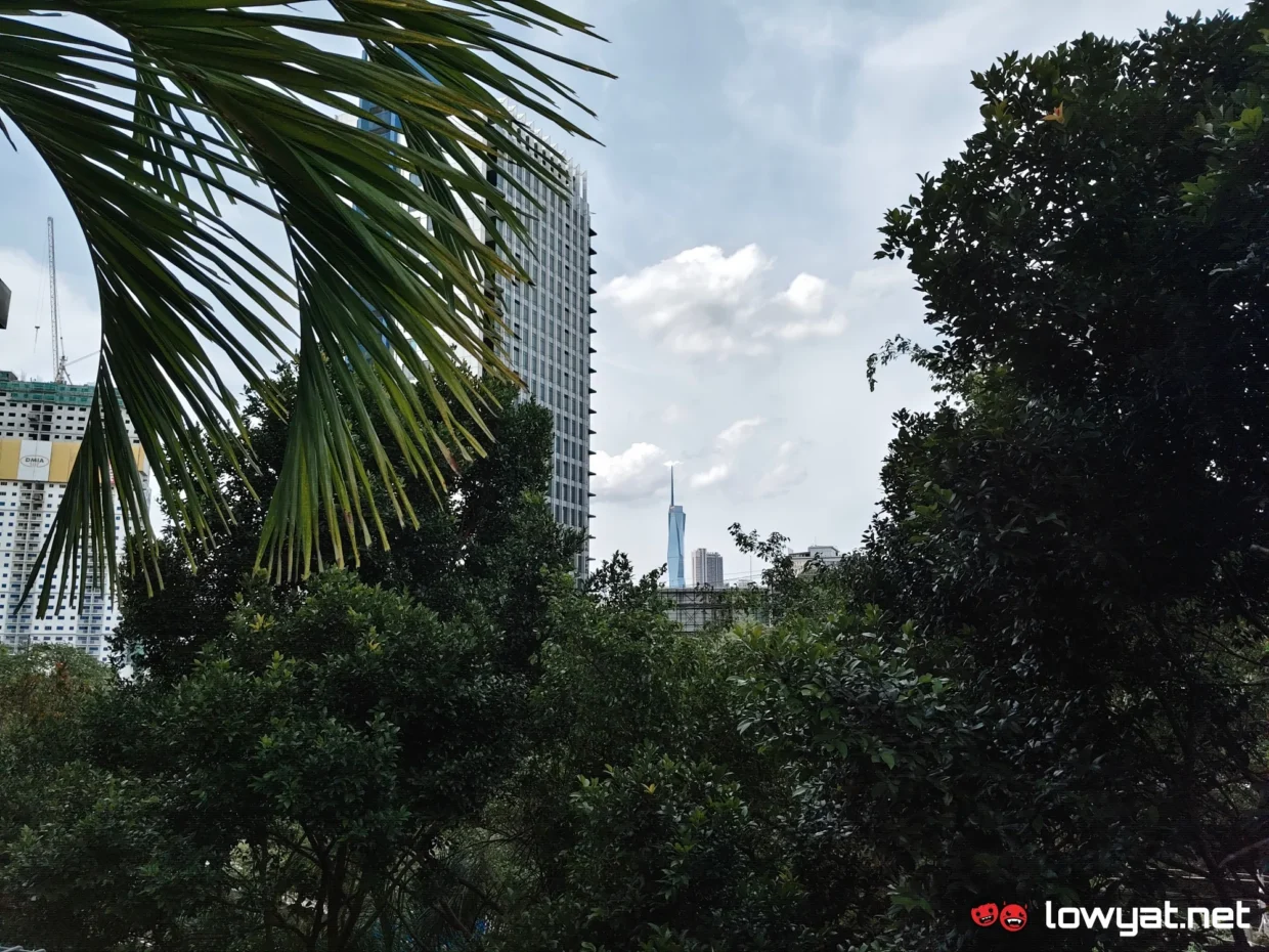 iQOO Z11 Review: Strong Performance Where It Matters Most 19 iqoo z11 review photos