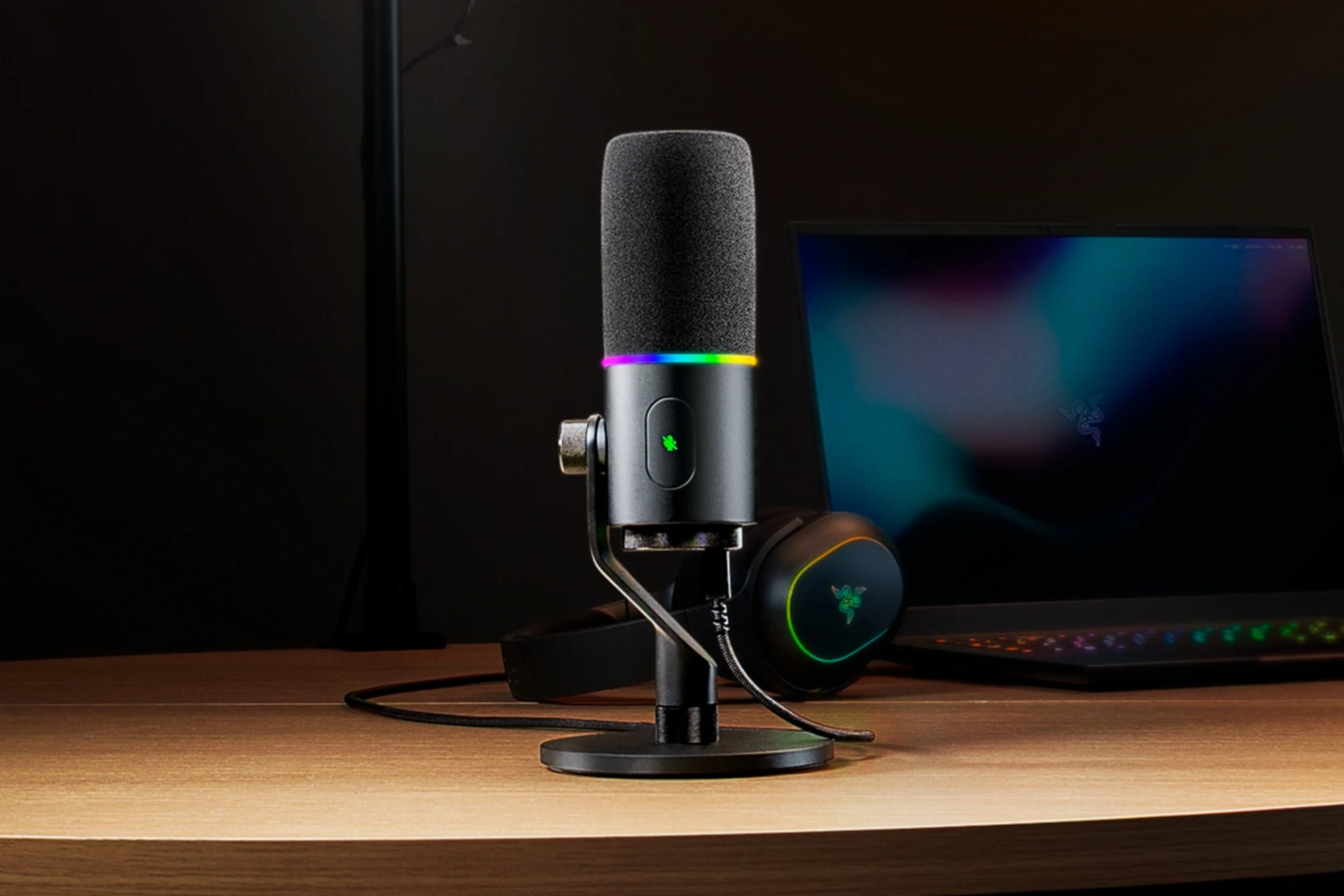 Razer Seiren V3 Pro Officially Introduced; Feature