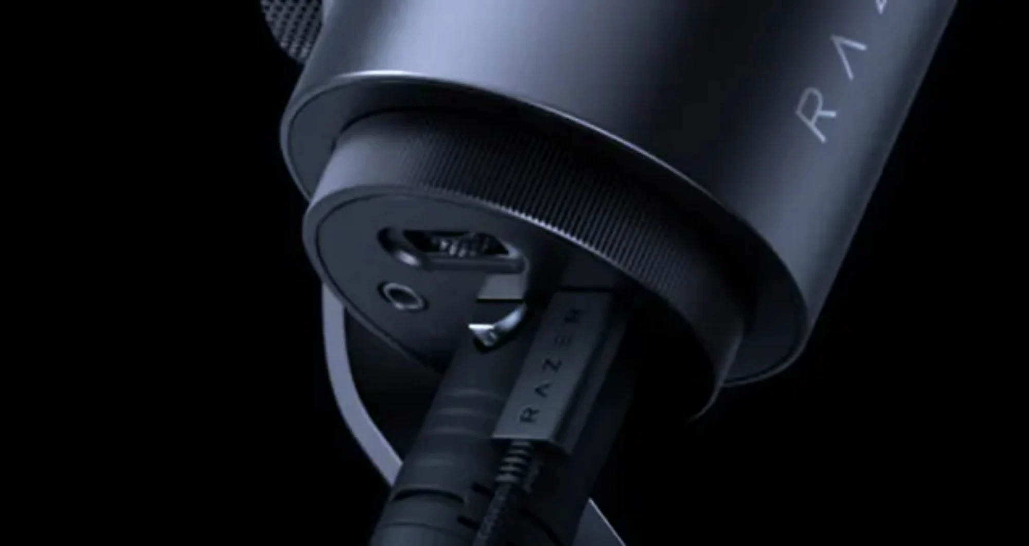 Razer Seiren V3 Pro Officially Introduced; Features XLR Support, Built-In DSP 2 razer seiren v3 pro launch