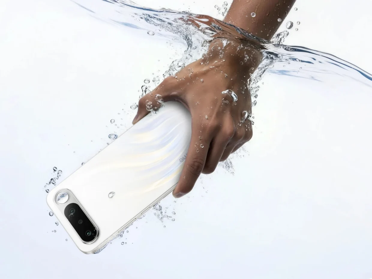 realme 16 And realme 16T Launch In Malaysia With Selfie Mirror 5 realme 16