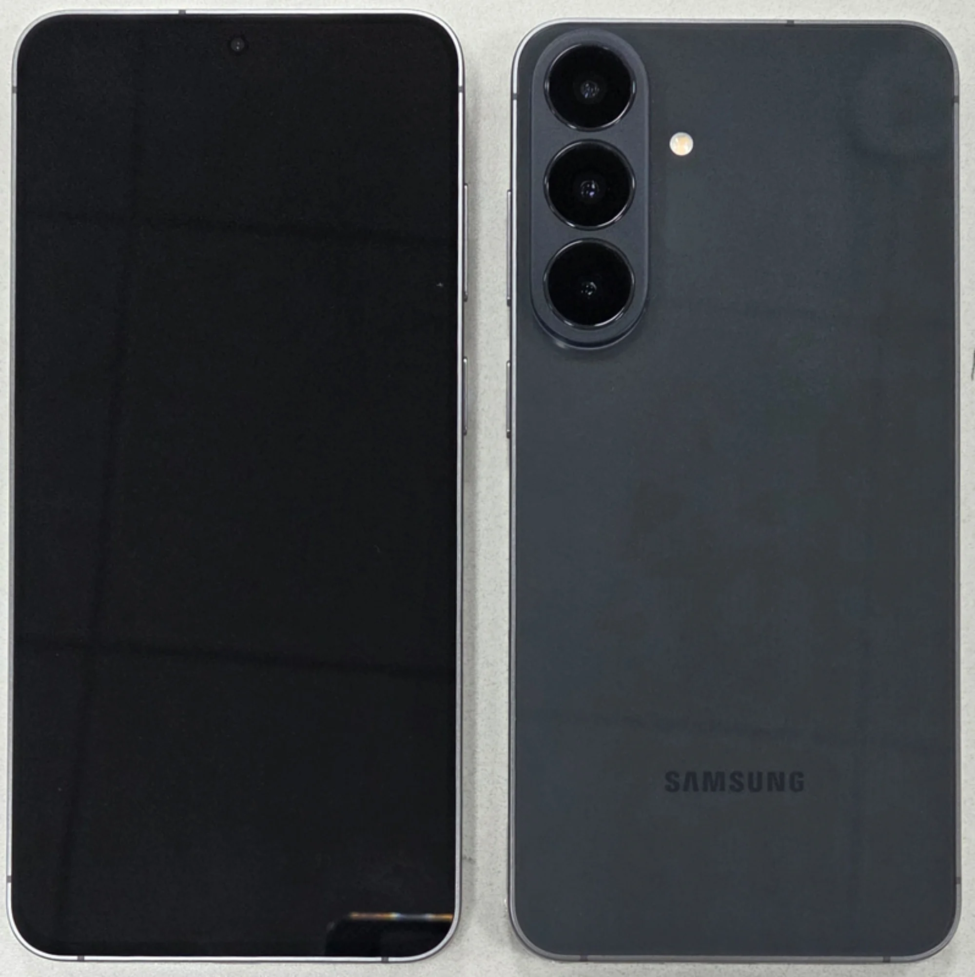 Samsung Galaxy S26 FE