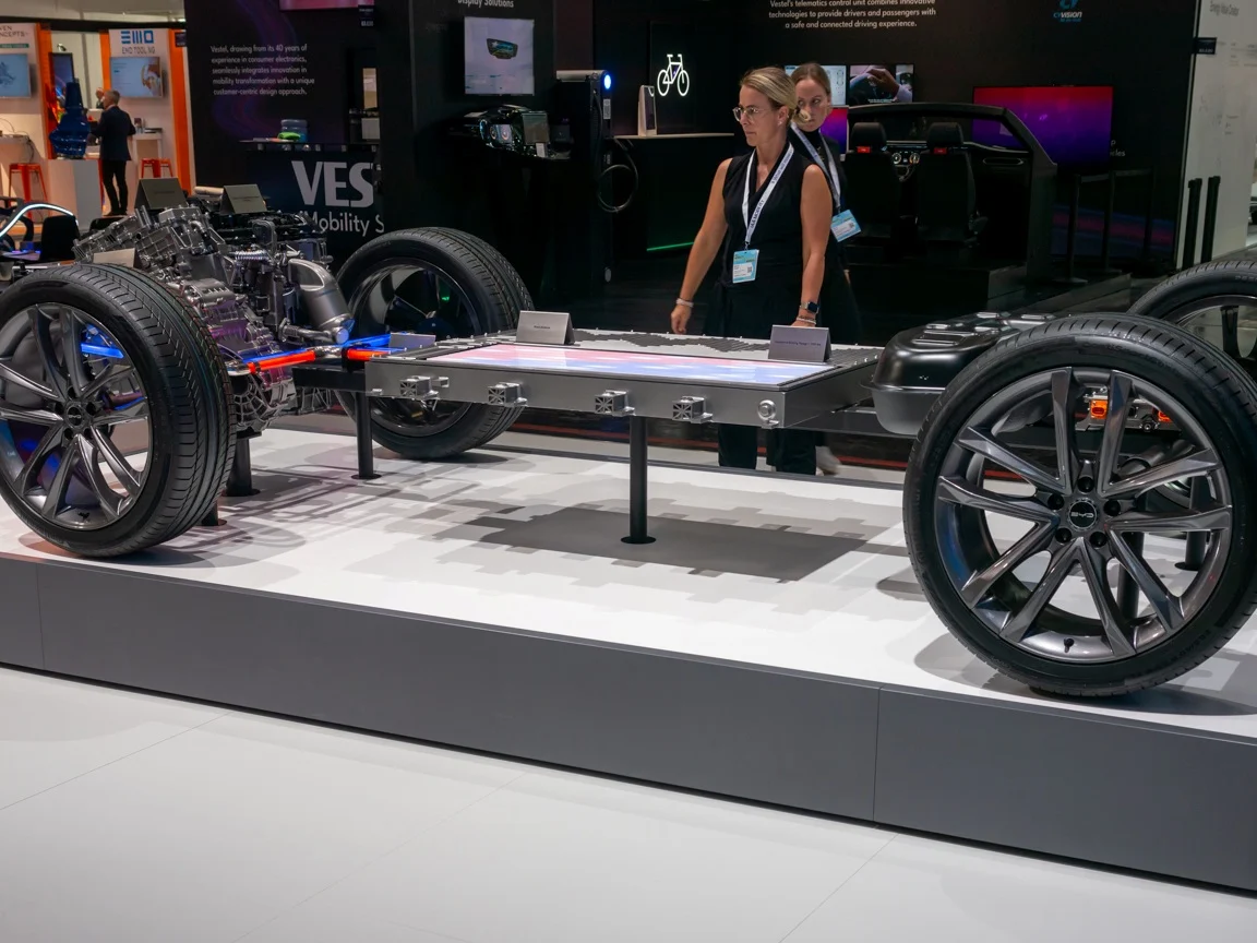 BYD Blade battery pack at the IAA Summit 2023, Germany