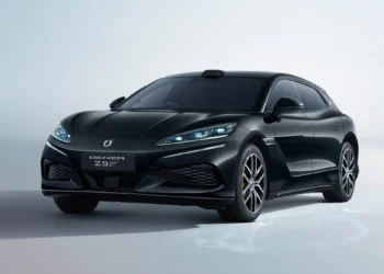 Denza Z9GT Obsidian Black