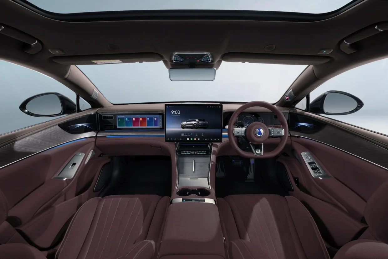 Denza Z9GT interior 2
