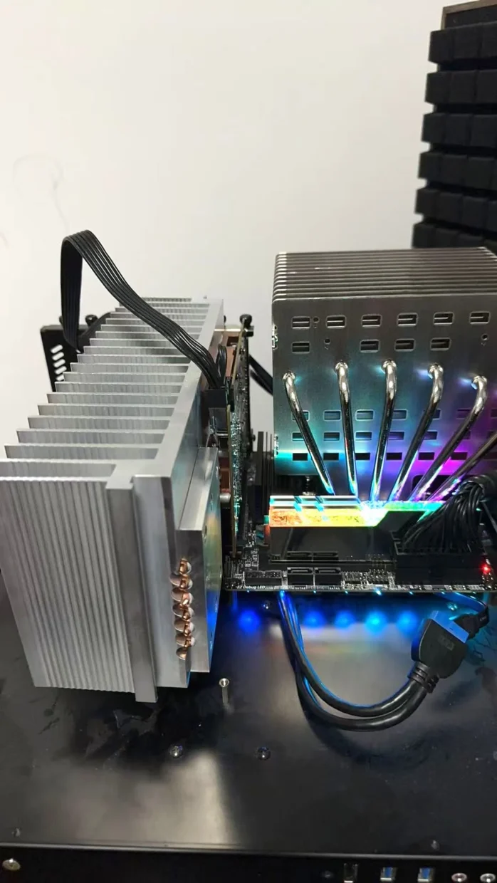 Gamer Slaps 2.5kg Aluminium Heatsink On To RTX 4060 4 Fanless cooling rtx 4060 2.5kg heatsink 2