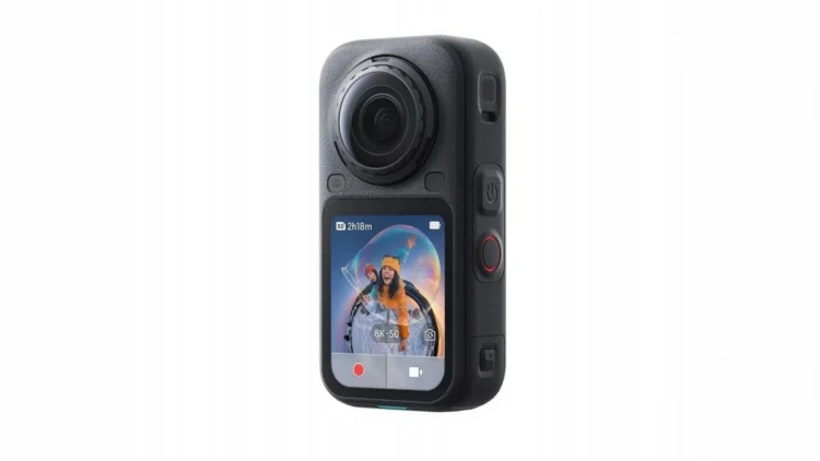 Insta360 X6 Specs Leak; May Feature Larger Sensors, Longer Battery Life 1 Insta360 X6 Specs Render Leak