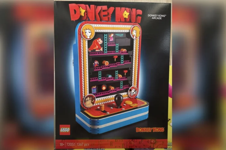 Another LEGO Leak Suggests An Upcoming Donkey King Arcade Machine Set 1 LEGO Donkey Kong arcade