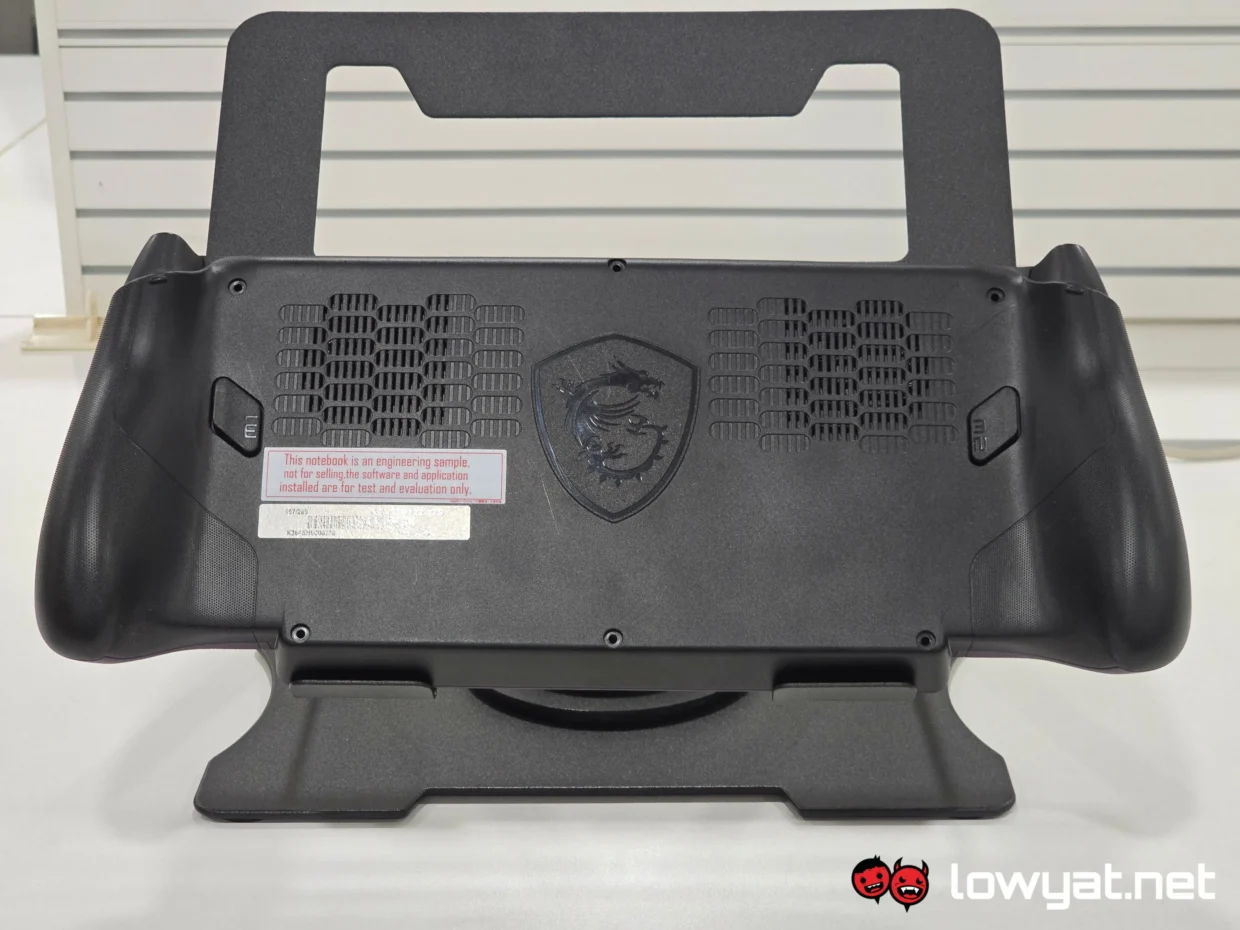 MSI Claw EX 8 AI+ Review: All Hail Panther Lake 24 MSI Claw EX 8 AI Review 4