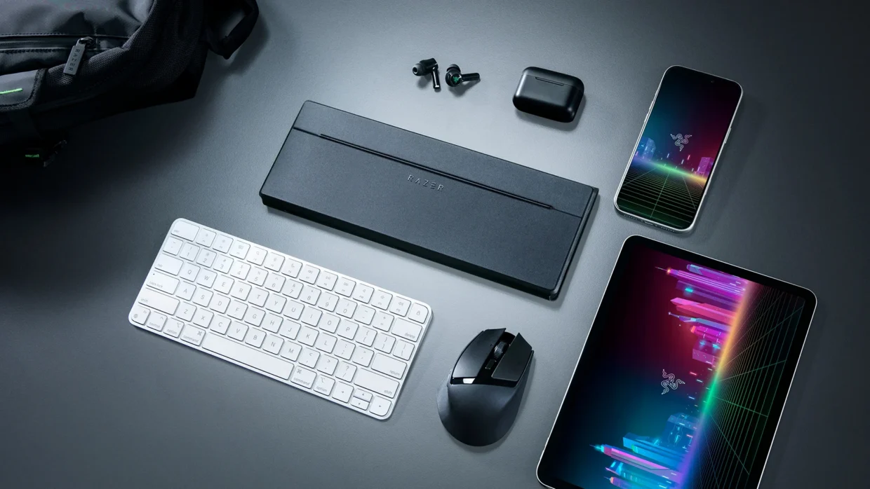 Razer Travel Case Folio for Portable Keyboards set