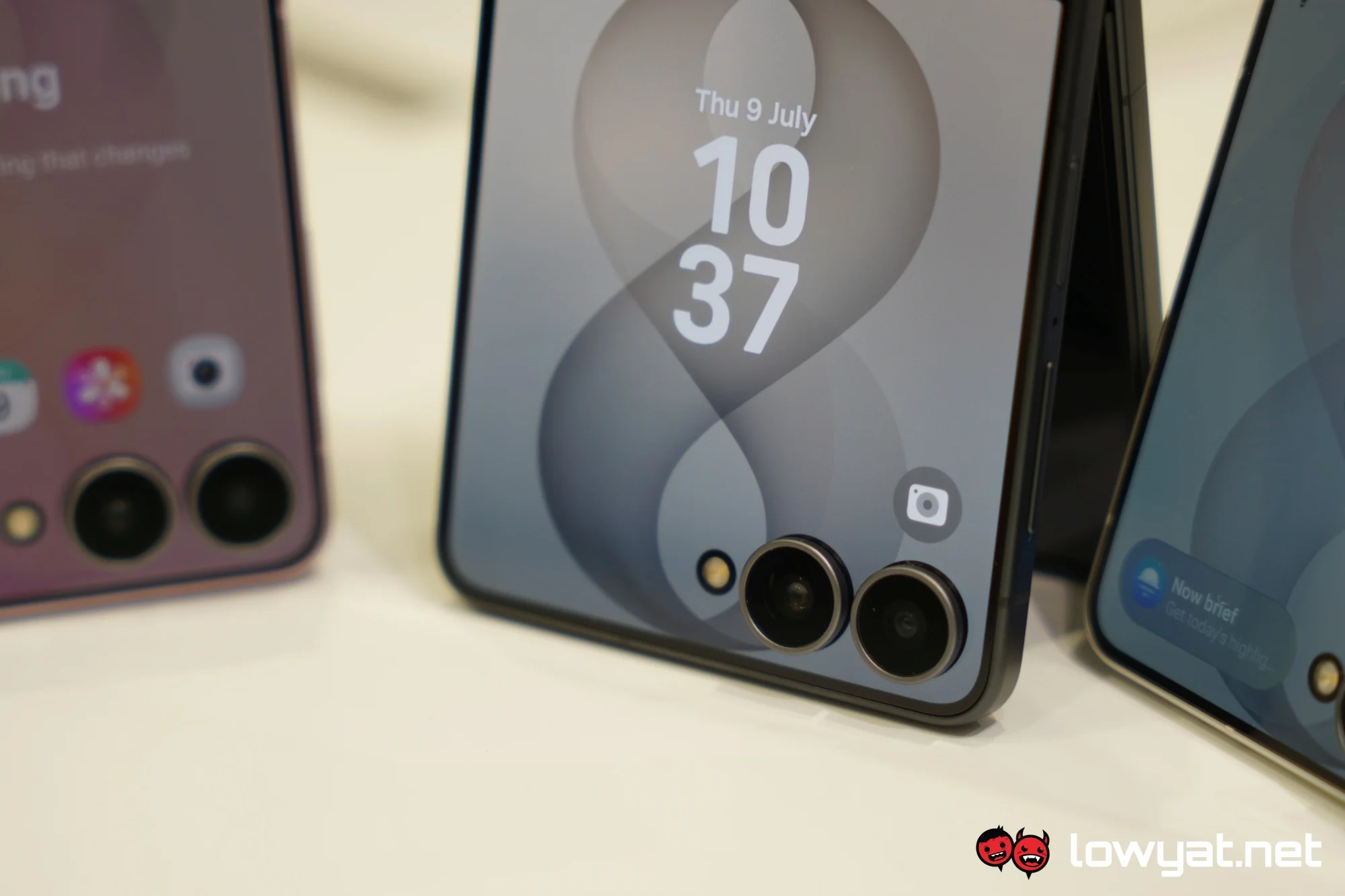 Samsung Galaxy Flip8 Now Official In Malaysia; Starts From RM5,399 7 Samsung Galaxy Z Flip8