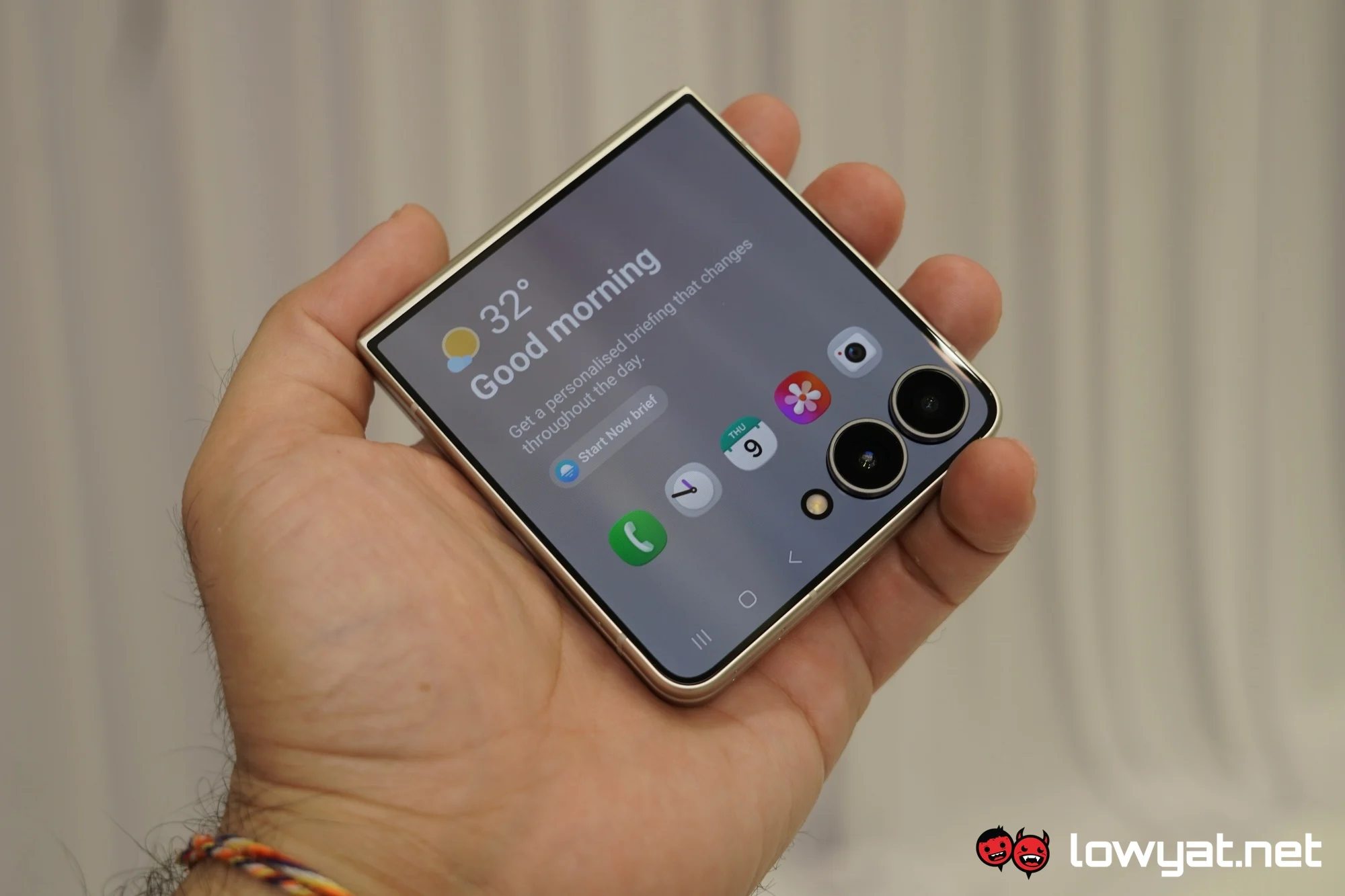 Samsung Galaxy Flip8 Now Official In Malaysia; Starts From RM5,399 3 Samsung Galaxy Z Flip8