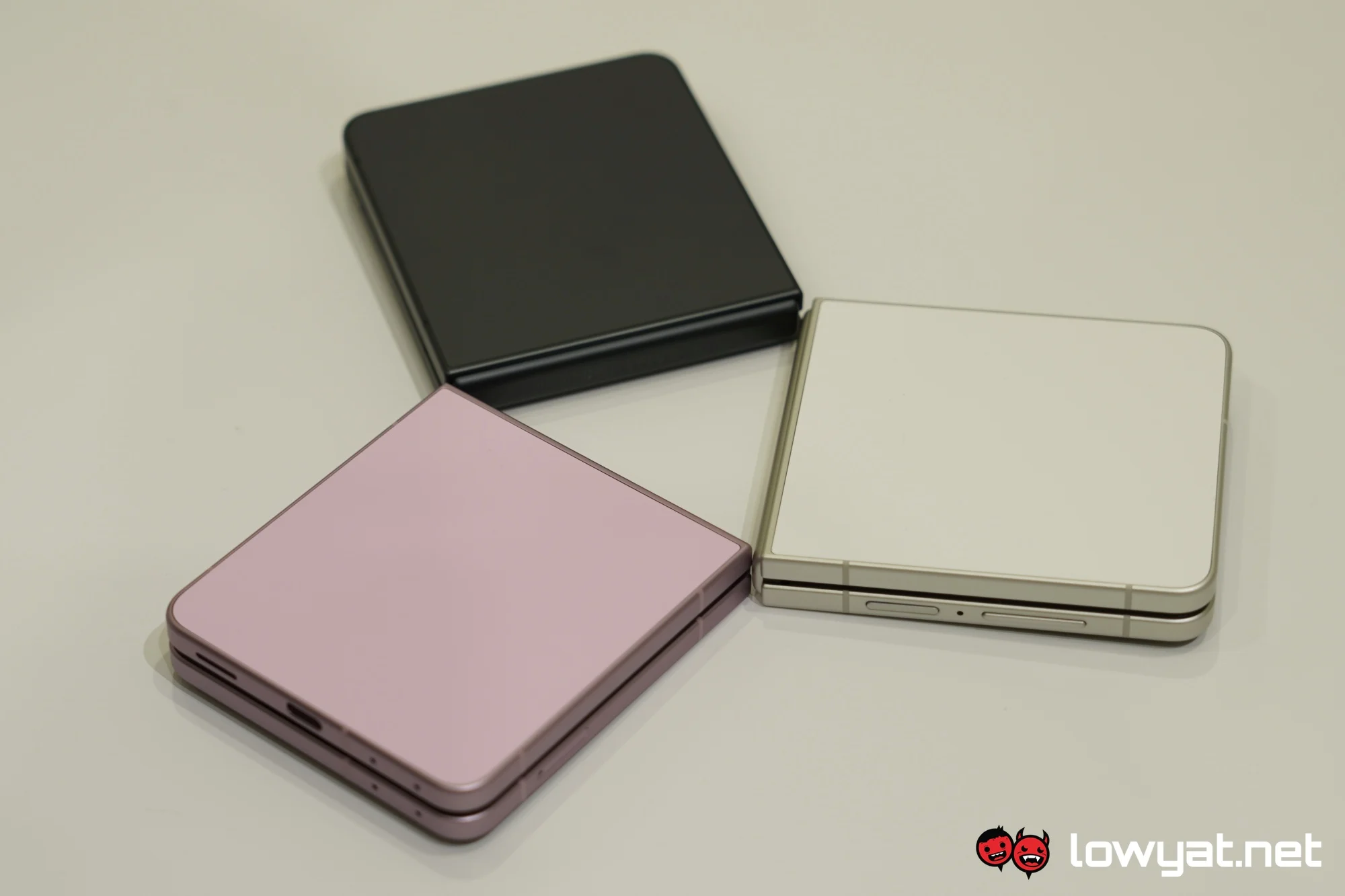 Samsung Galaxy Flip8 Now Official In Malaysia; Starts From RM5,399 11 Samsung Galaxy Z Flip8