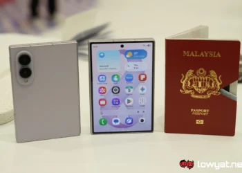 Samsung Galaxy Z Fold8 compare 2