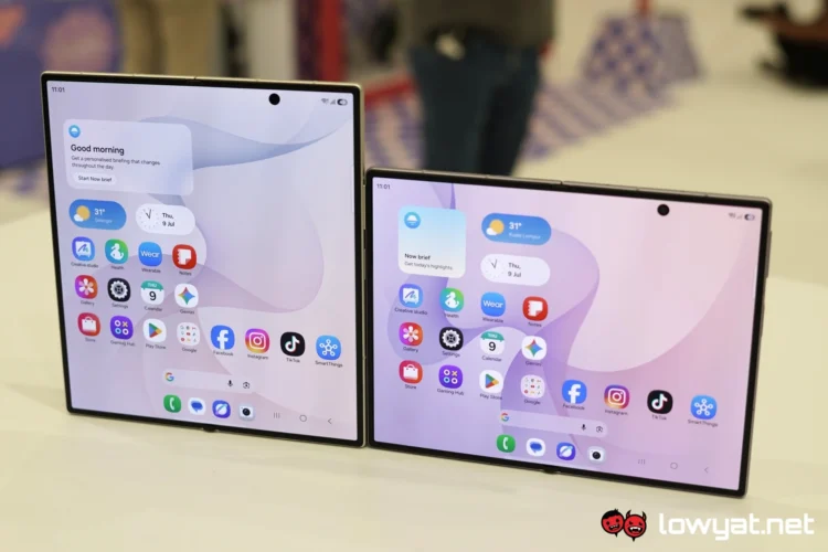 Samsung Galaxy Z Fold8 Ultra vs Fold8