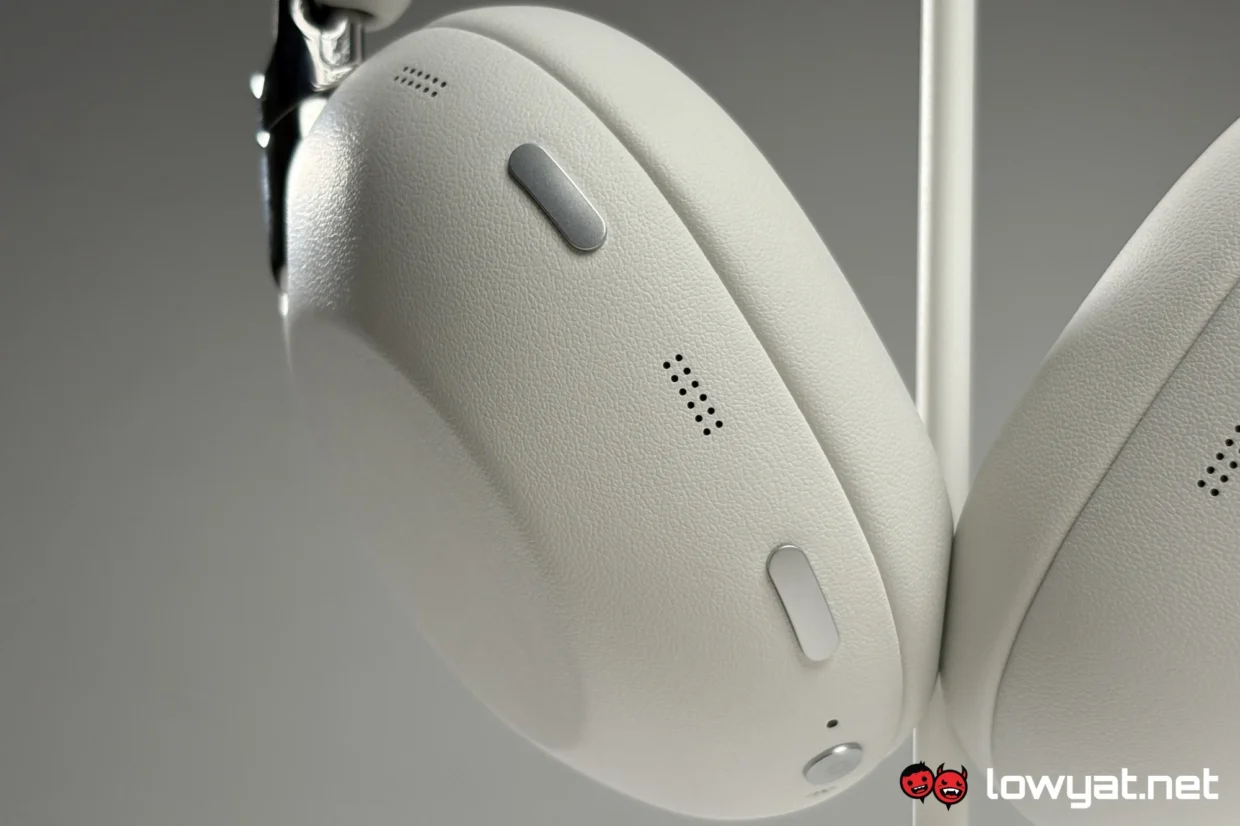Sony 1000X The Collexion Review: Out Of The High-End And Into The Premium 10 Sony 1000X The Collexion buttons