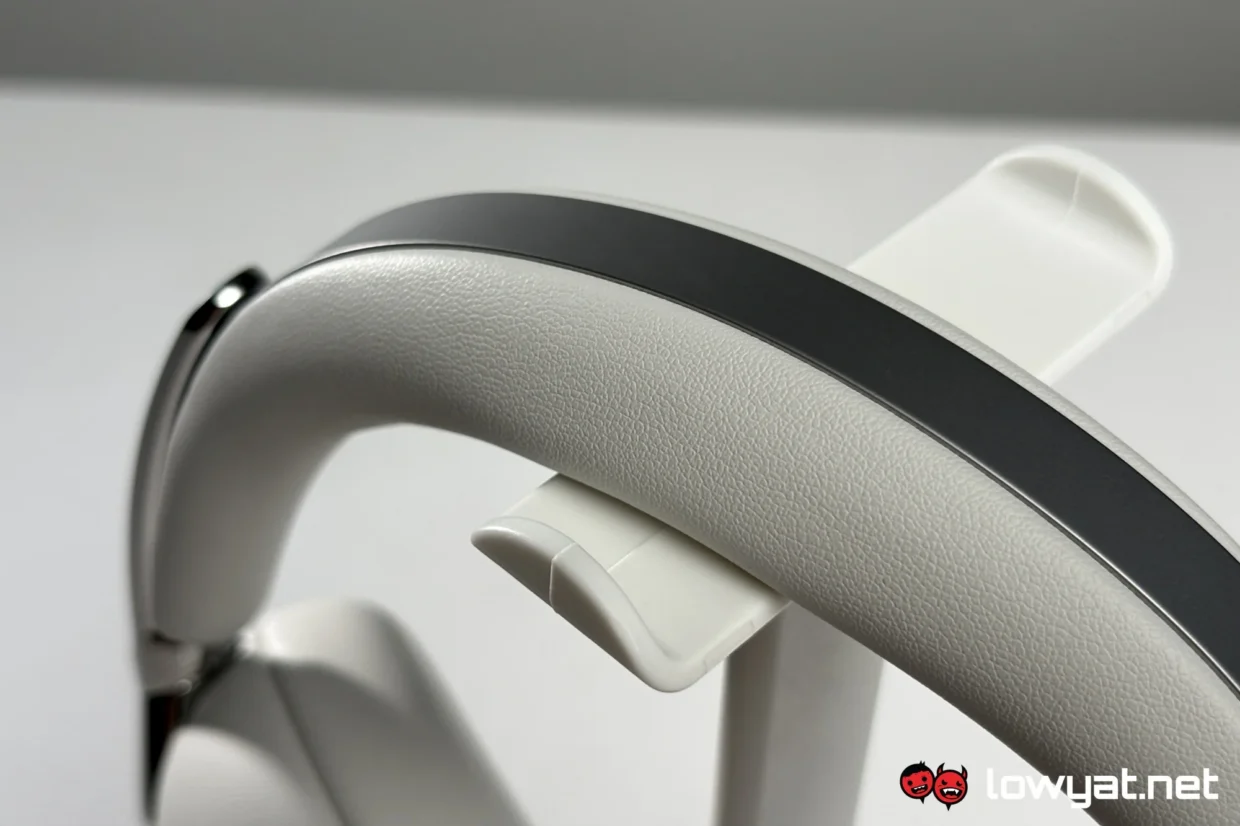 Sony 1000X The Collexion Review: Out Of The High-End And Into The Premium 9 Sony 1000X The Collexion frame top