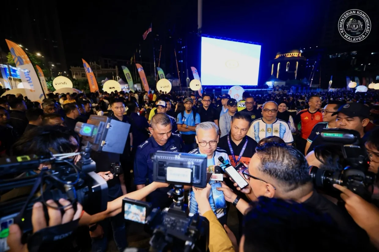 Zahid Hamidi Wants Malaysia To Host The FIFA World Cup One Day 3 Zahid Hamidi Wants Malaysia To Host The FIFA World Cup