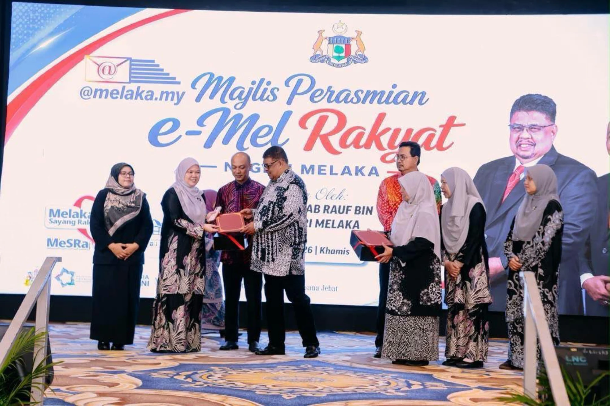 Melaka Introduces E-Mel Rakyat Initiative For Residents 2 e-mel rakyat melaka