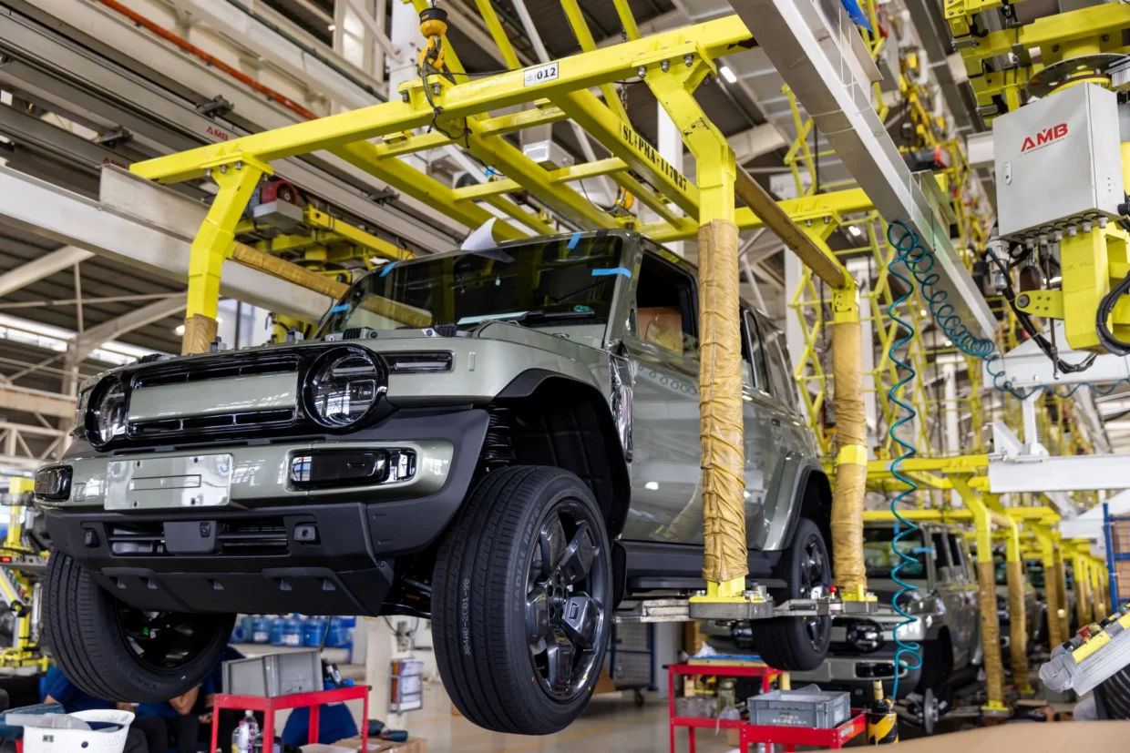 iCAUR Launches CKD Version Of Its V23 iWD Electric SUV 4 icaur v23 iwd ckd launch malaysia