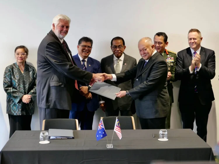 Malaysia Aims To Begin Local Rocket Production Within Two Years 1 Image: Datuk Seri Mohamed Khaled Nordin, via Facebook