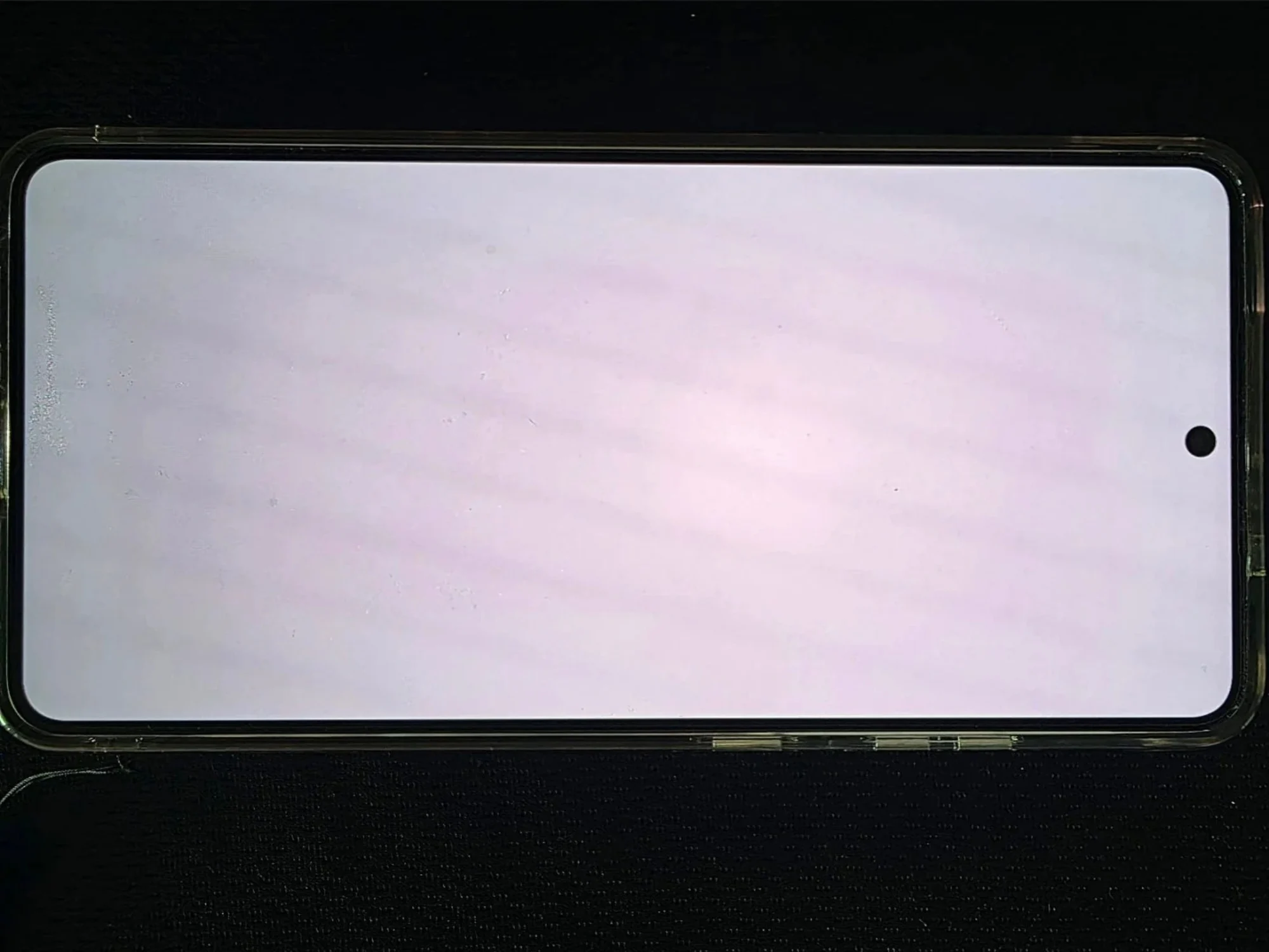Samsung Galaxy S26 Ultra Display Issues Leave Some Users Seeing Red 3 Samsung Galaxy S26 Ultra red tint
