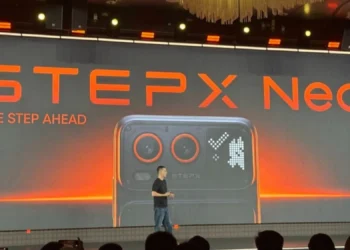 StepFun StepX Neo AI phone