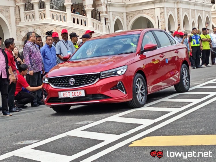 Teksi Madani Programme Launched With Proton S70 1 Teksi Madani taxi programme Proton S70