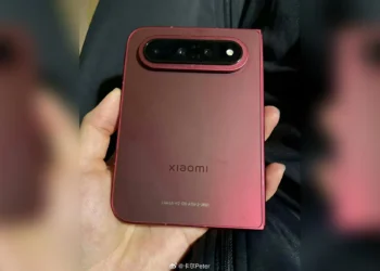 Alleged Photos Of Xiaomi 18 Fold