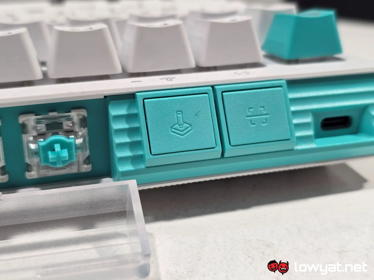 Logitech G512 X 75 Review: Tons Of Fun, Save For The Size 13 Logitech G512 X 75 Review 20