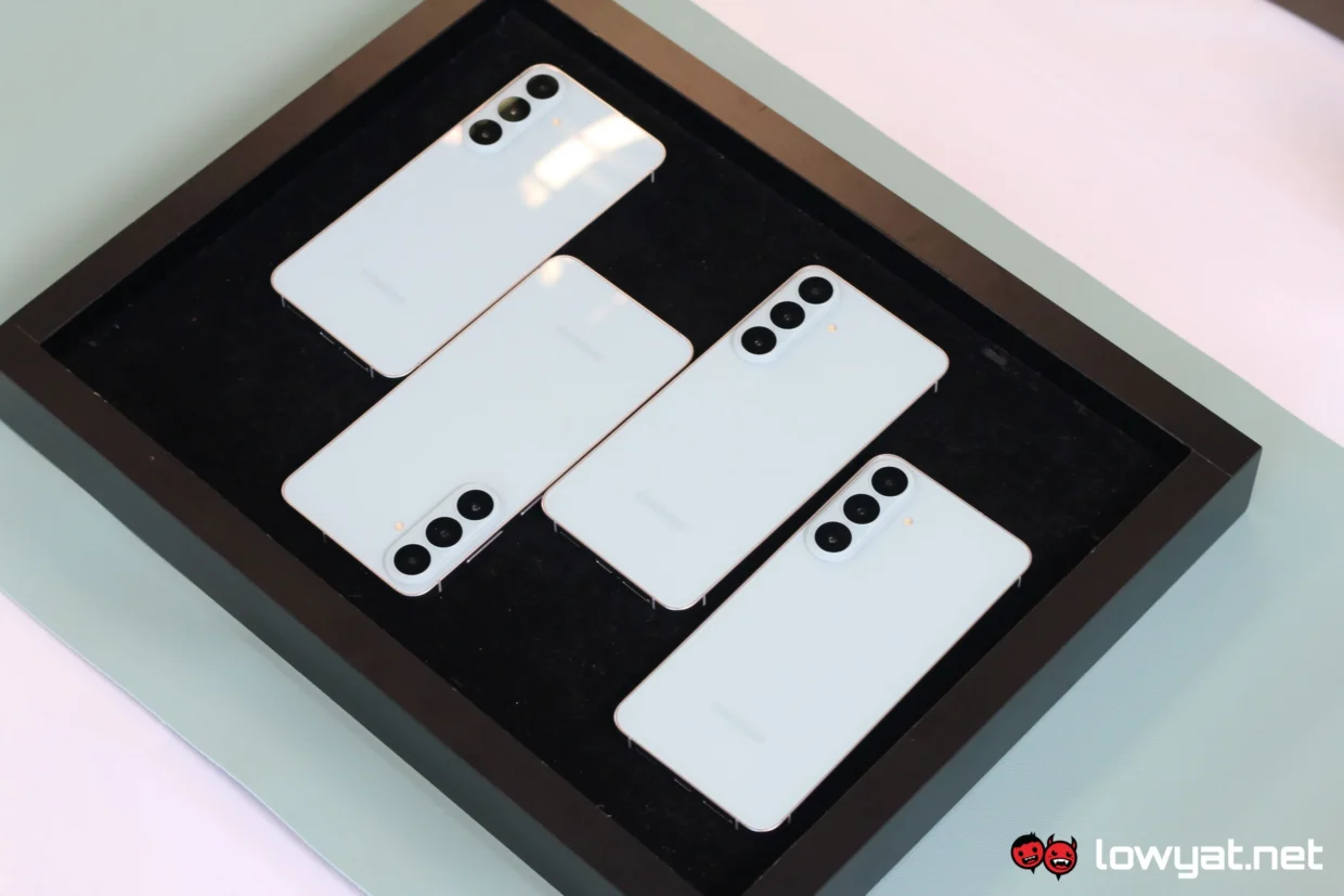 Samsung Galaxy S26 FE Hands On: The Same "Familar Design, Updated Internals" Move 9 Samsung Galaxy S26 FE Early Look 4