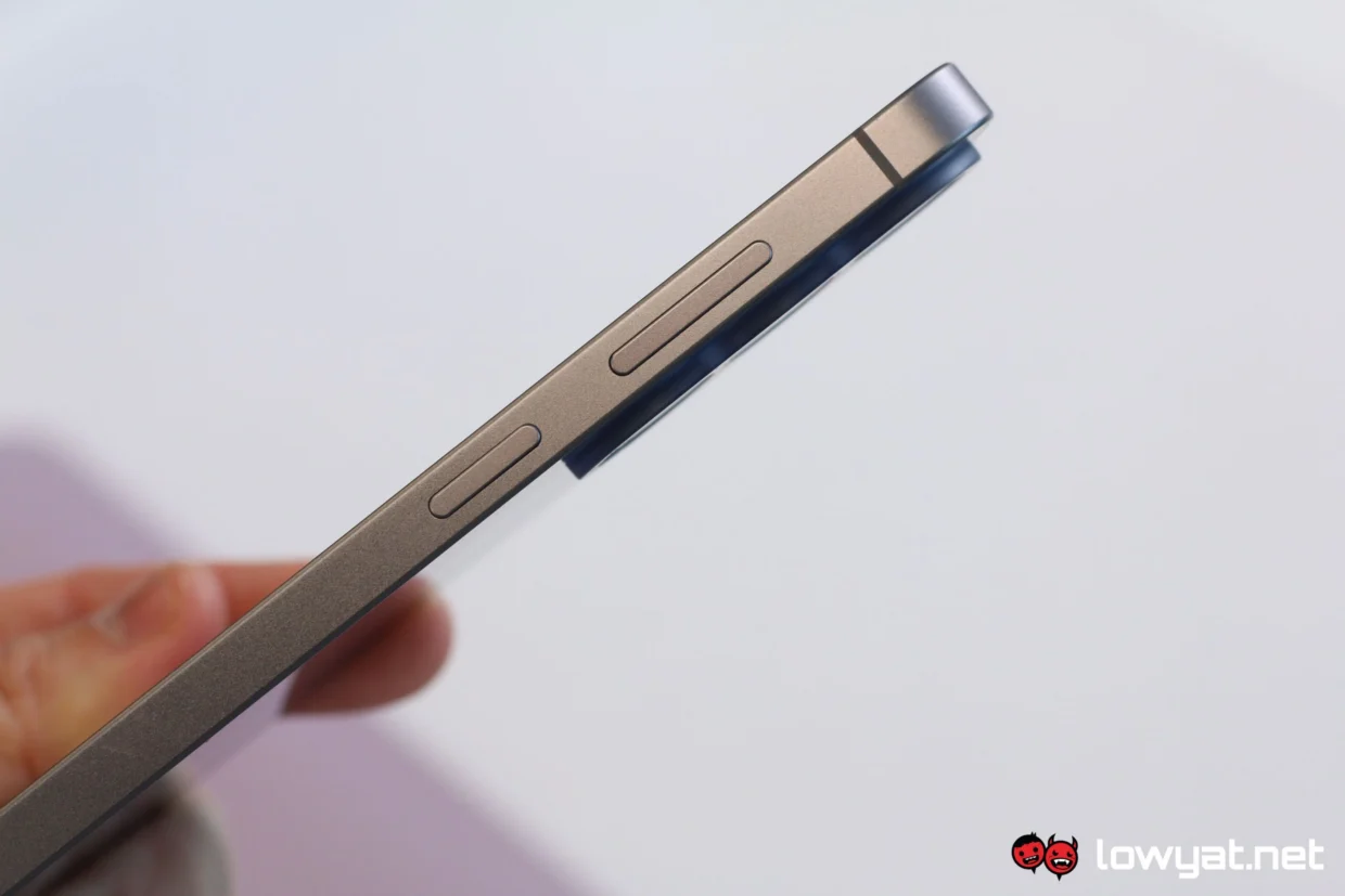 Samsung Galaxy S26 FE Hands On: The Same "Familar Design, Updated Internals" Move 4 Samsung Galaxy S26 FE Early Look 7
