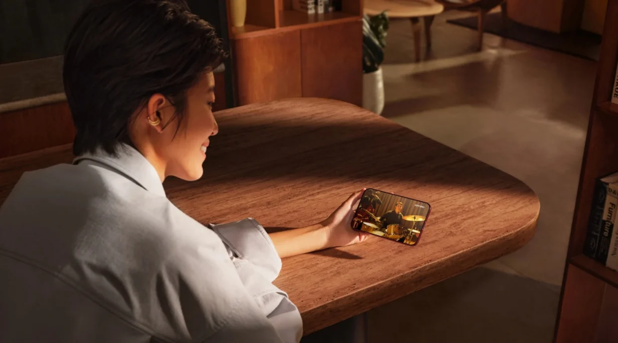 Huawei Pura X View China