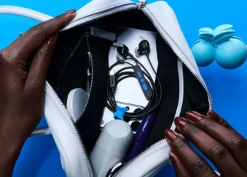 Bose-noise-cancelling-wired-earbuds-1