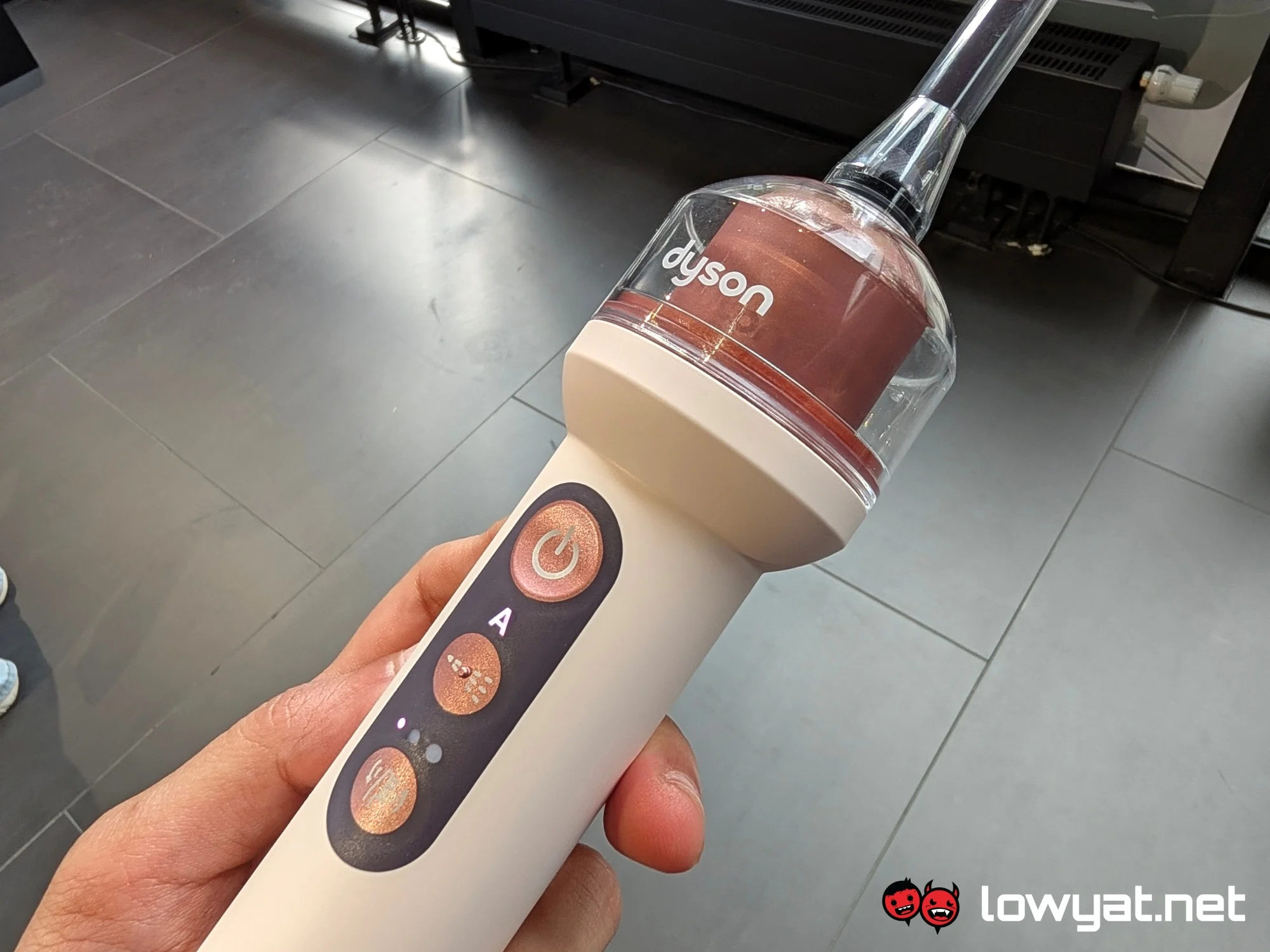 Dyson Announced A US$500 Electric Toothbrush With A Camera, Because Why Not 3 Dyson CameraJet
