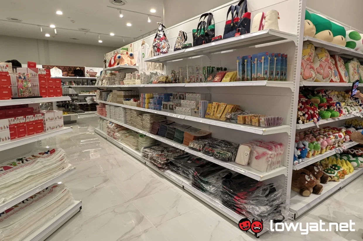 Pokemon Centre, Nintendo Pop-Up Stores Open At Ombak KLCC 29 Nintendo popup merch 2