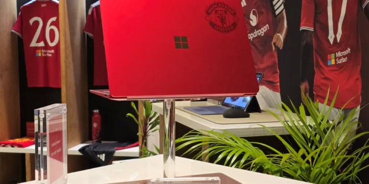 Qualcomm Snapdragon X2 Plus Microsoft Surface 1