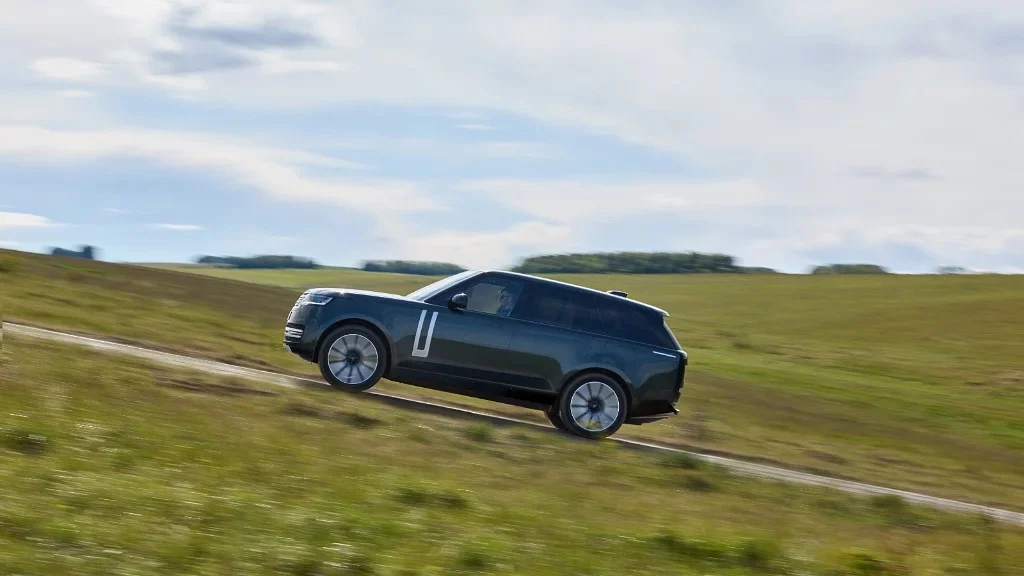 Range Rover Electric Debuts With Up To 598km Range, 850Nm Of Torque 10 Ranger Rover Electric Debut