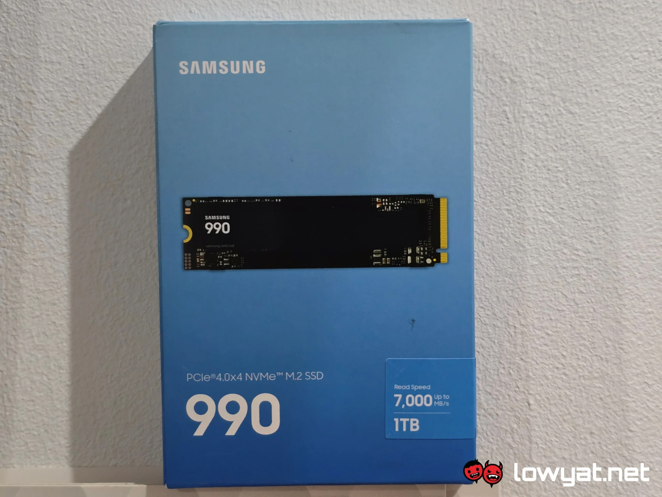 Samsung 990 1TB SSD Review: Another “Budget” PCIe 4.0 SSD 2 Samsung 990 1TB 4 scaled